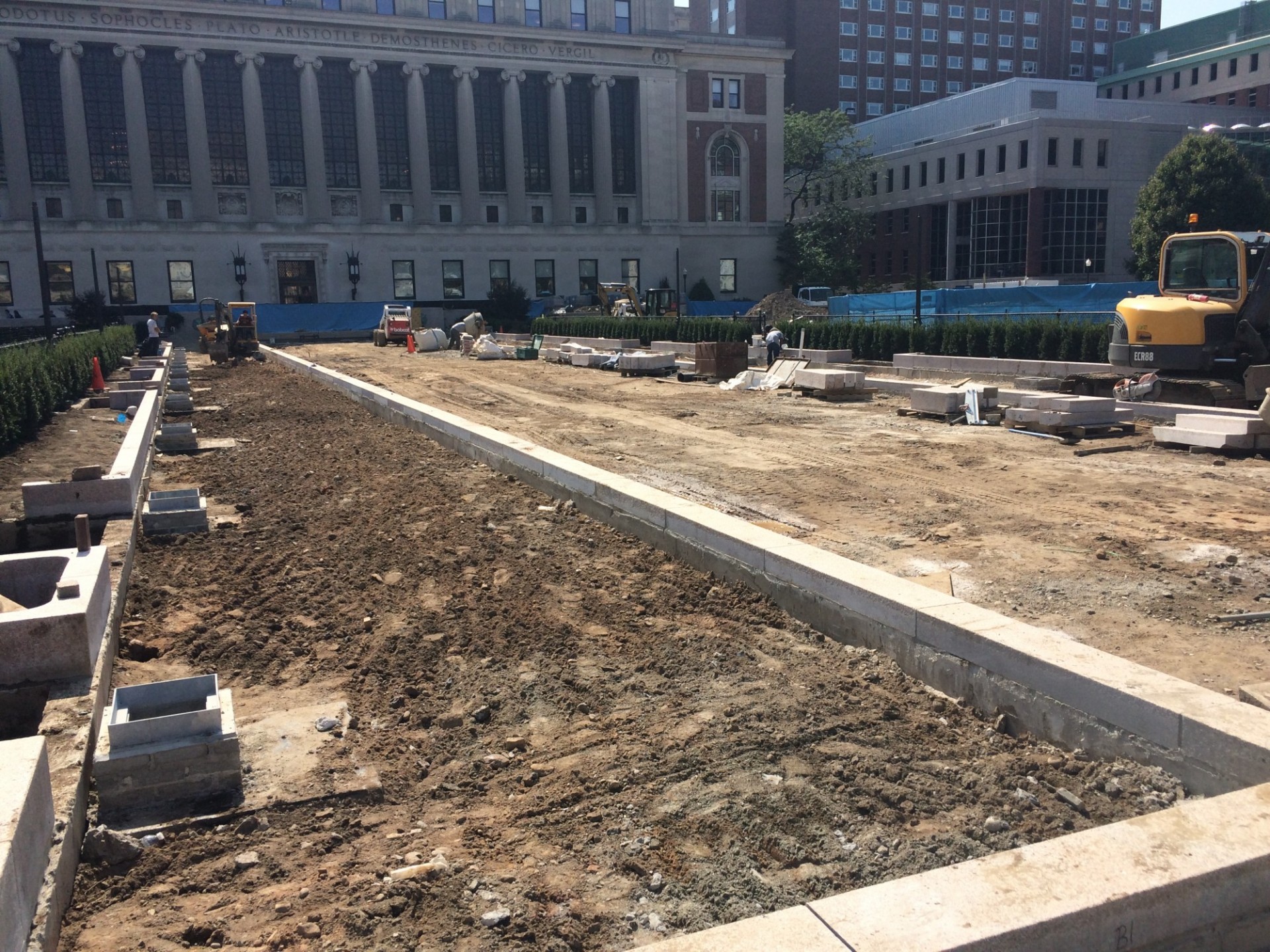 Granite curbs framing out the spaces between Butler Lawn and its east and west pathways (Photo from September 11, 2017)