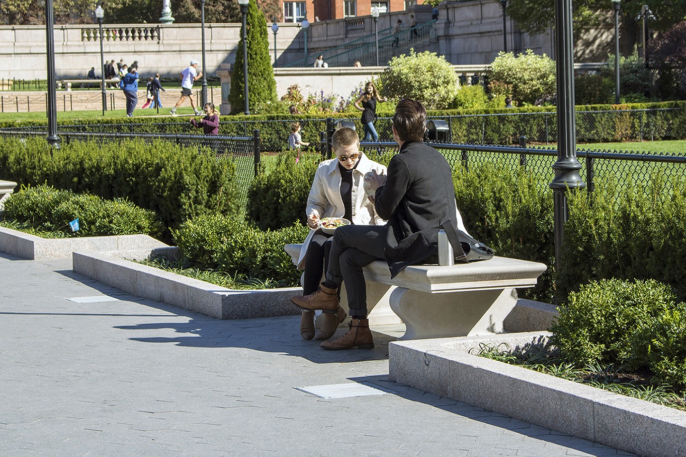 With unseasonably high temperatures for much of the fall, the new plaza and lawn proved a popular spot for the Columbia community as soon as it opened. Students enjoying lunch on one of the eight new benches along the perimeter of Butler Lawn.