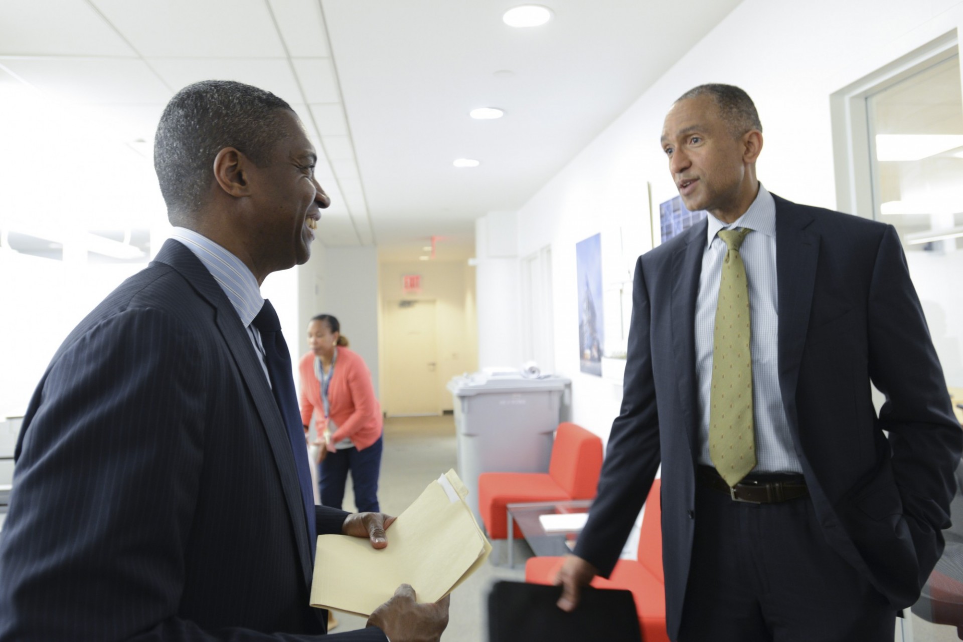 Gerrard Bushell, president and CEO of DASNY (left), speaking with Colin Redhead, deputy treasurer of Columbia University, during a recent tour of Columbia's new Manhattanville campus. (Photo credit: DASNY) Gerrard Bushell, president and CEO of DASNY (left), speaking with Colin Redhead, deputy treasurer of Columbia University, during a recent tour of Columbia's new Manhattanville campus. (Photo credit: DASNY)