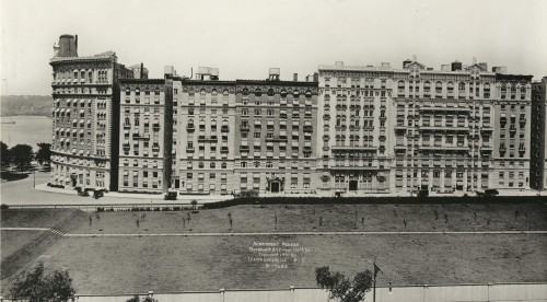 Claremont Avenue near 116th Street, circa 1911 Claremont Avenue near 116th Street, circa 1911