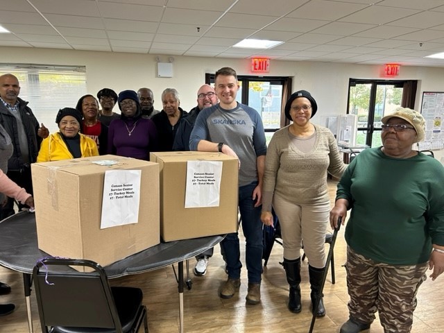 Columbia University Facilities and Operations joined with partners to deliver 150 pre-packed Thanksgiving meals on November 22 to five local senior homes in Harlem including the Canaan Senior Service Center Members from the Canaan Senior Service Center receiving their pre-thanksgiving meals