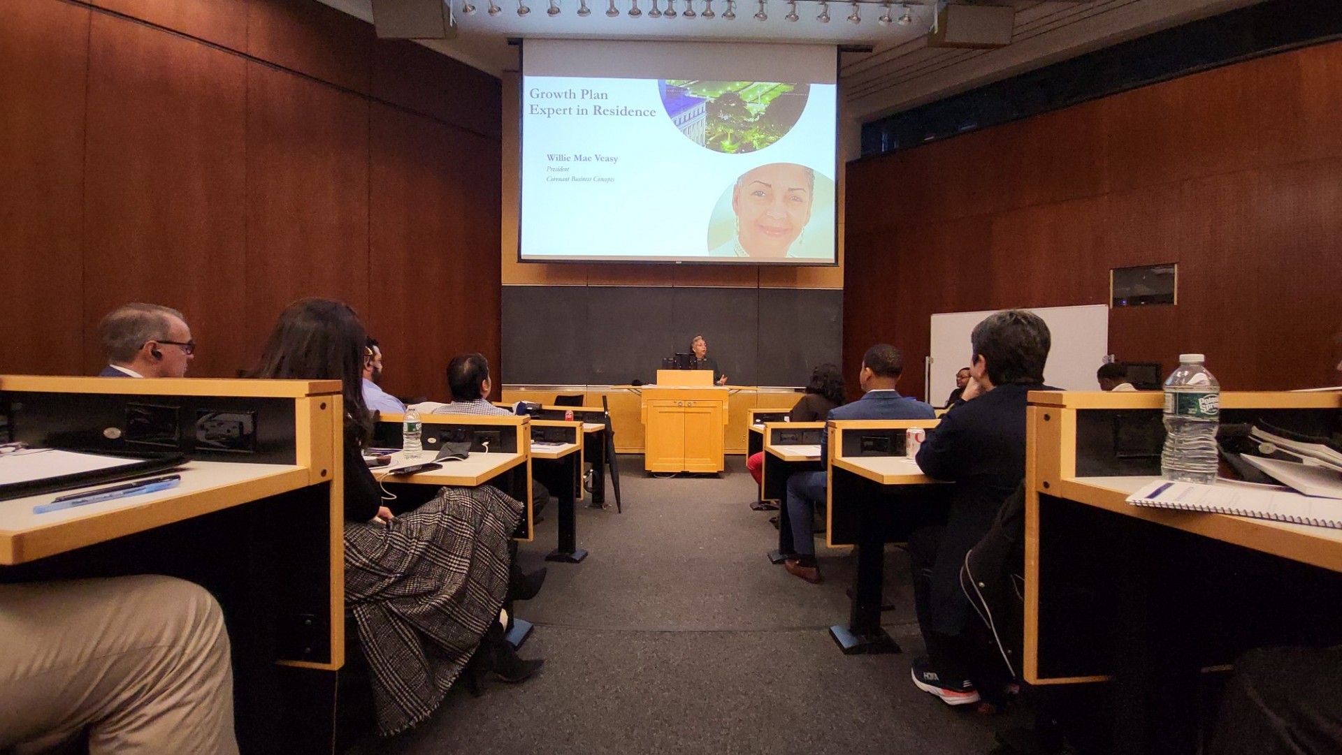 Willie Mae Veasy, President of Covenant Business Concepts and Growth Plan Expert in Residence presents to new CU Grow participants. Willie Mae Veasy, President of Covenant Business Concepts