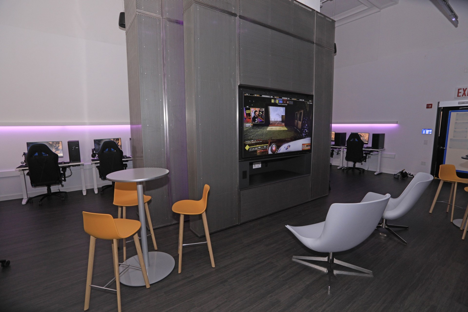 The room features individual and group gaming stations. Photo by Michael DiVito